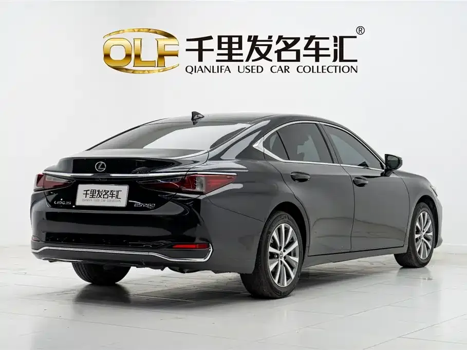 Lexus ES 2021 из CN, фото 7