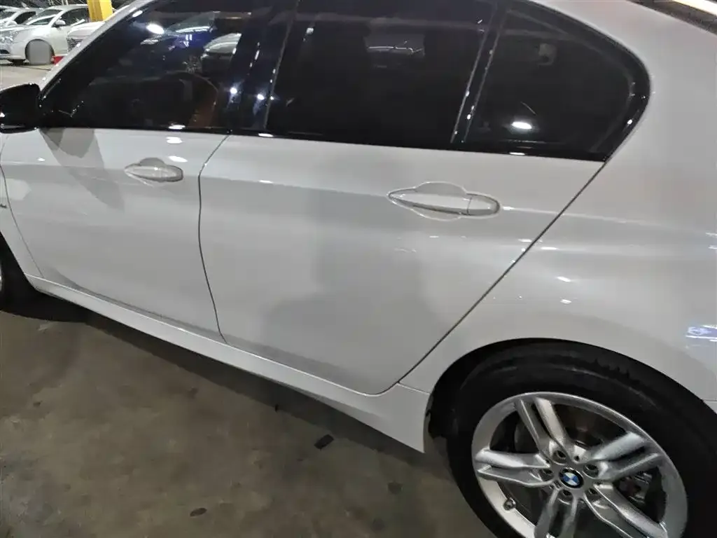BMW 1 Series 2022 из CN, фото 5