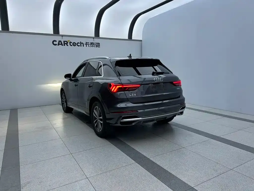 Audi Q3 2021 из CN, фото 7