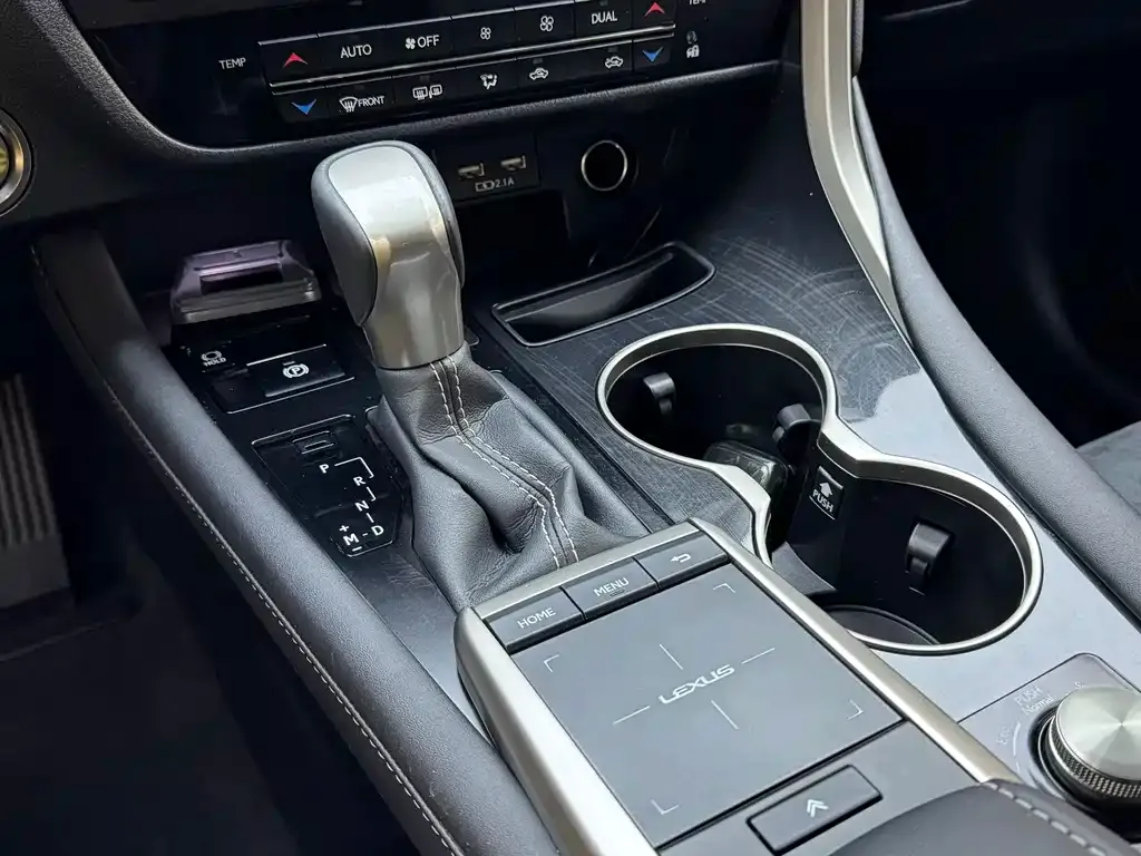 Lexus RX 2023 из CN, фото 4
