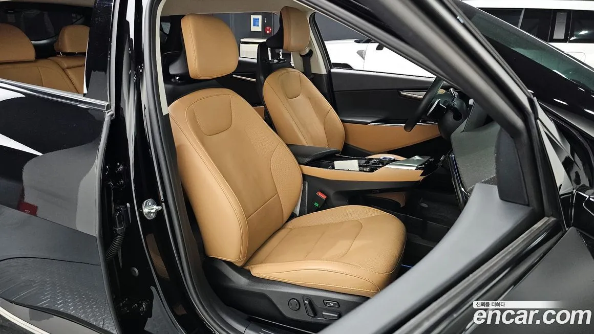Kia EV6 2023 из KR, фото 10