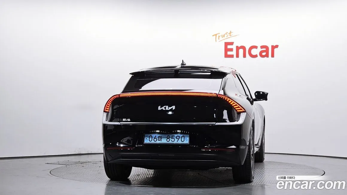 Kia EV6 2023 из KR, фото 4