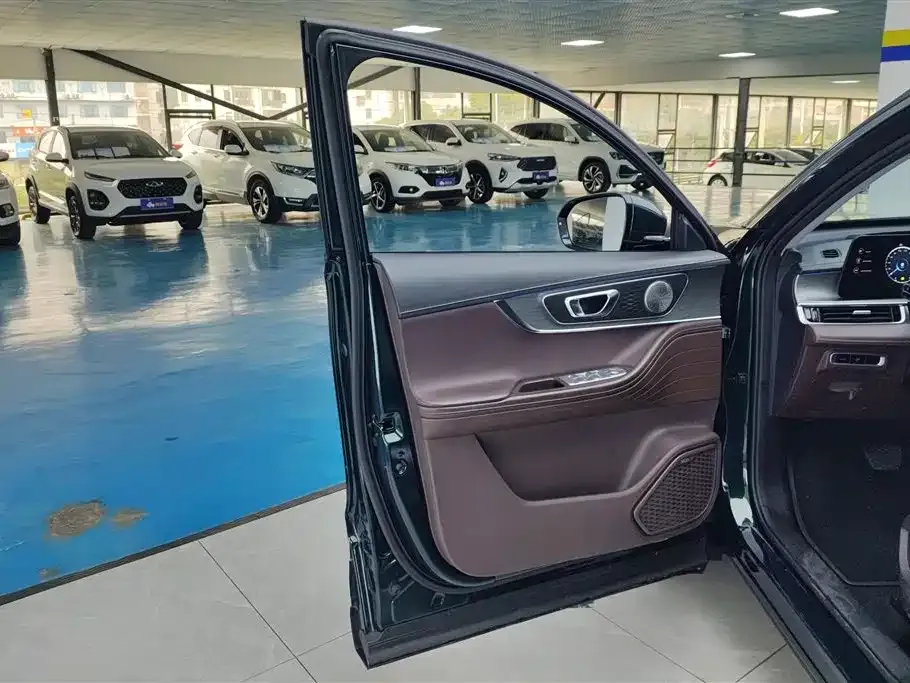 Chery Tiggo 8 PRO — фото 10