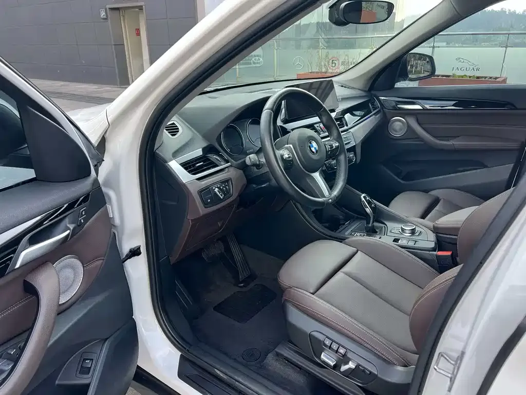 BMW X1 2022 из CN, фото 7