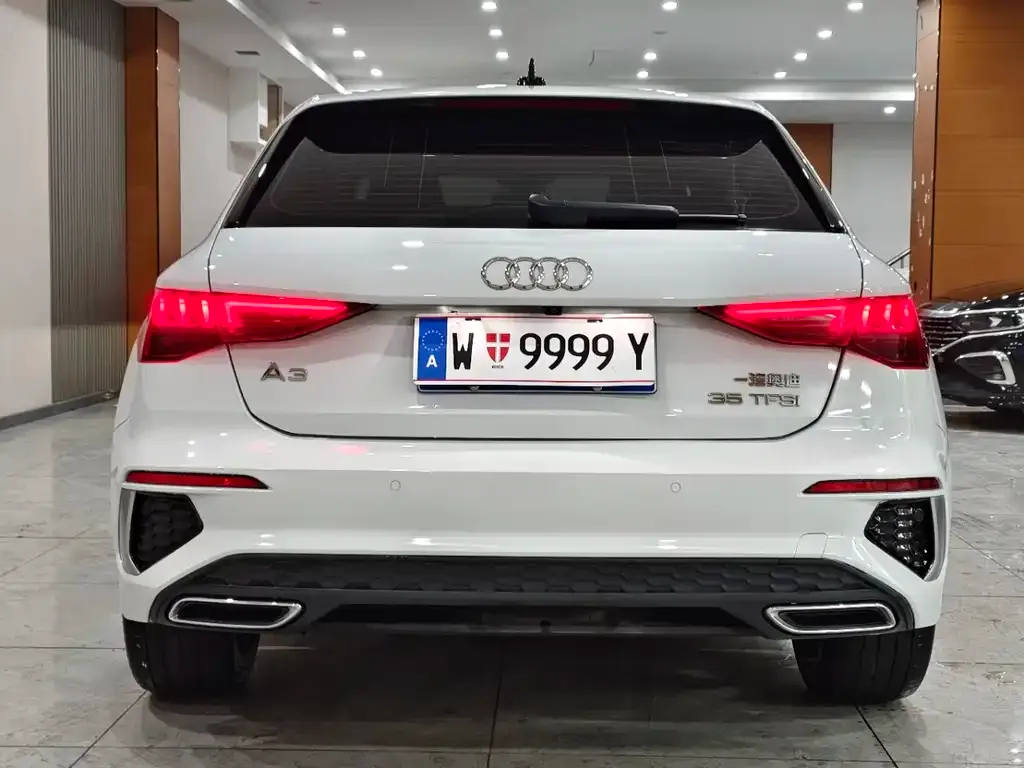 Audi A3 2021 из CN, фото 8