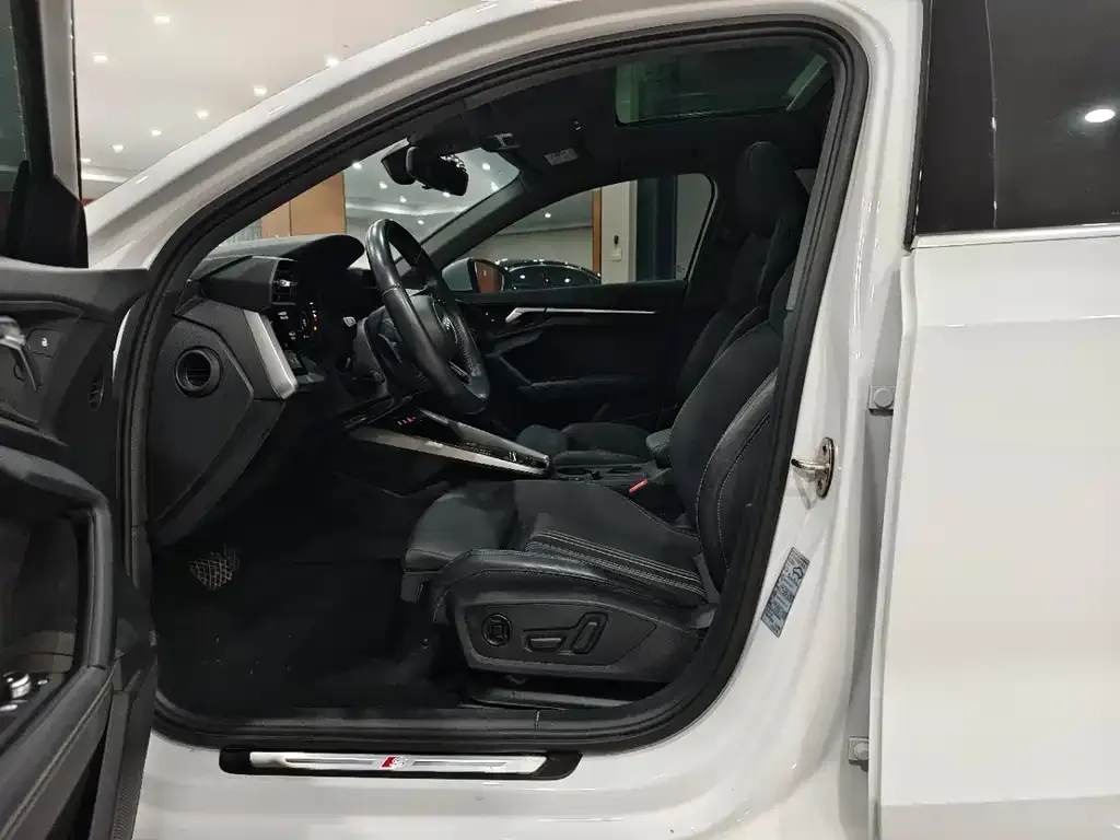Audi A3 2021 из CN, фото 6