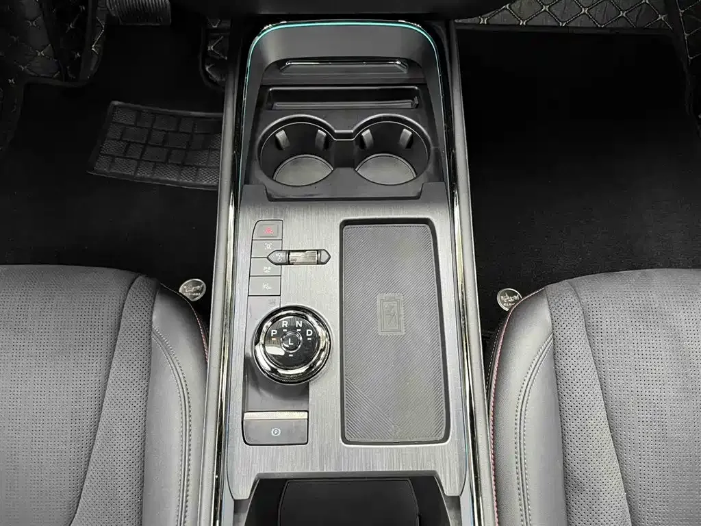 Ford Mondeo 2024 из CN, фото 5