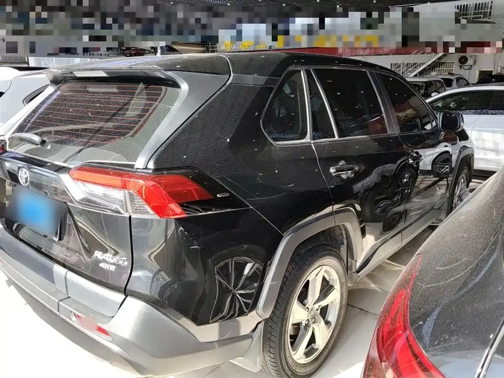 Toyota RAV4 2021 из CN, фото 5
