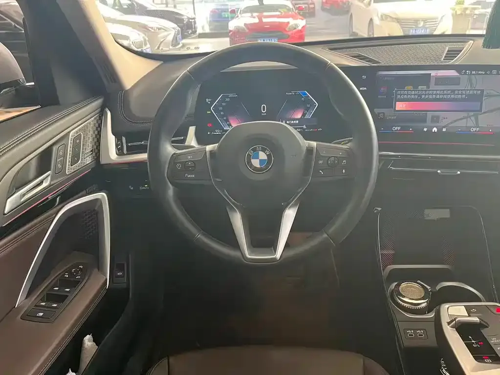 BMW X1 2024 из CN, фото 6