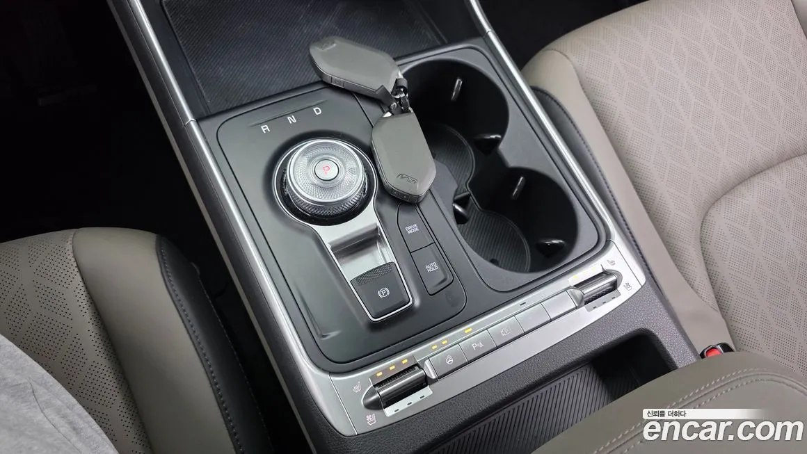 Kia Carnival — фото 10