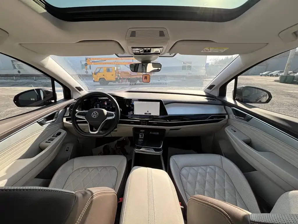 Volkswagen Talagon 2023 из CN, фото 2