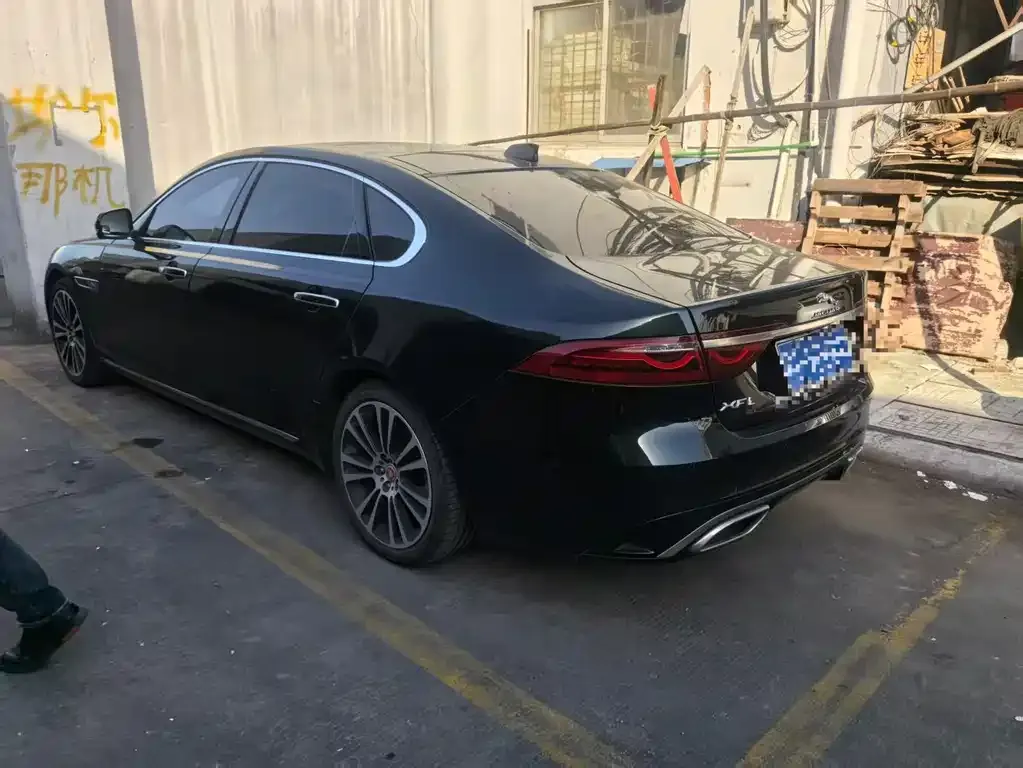 Jaguar XFL 2022 из CN, фото 4