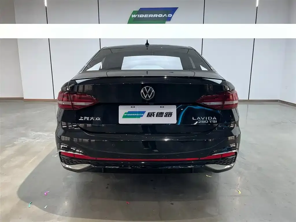 Volkswagen Lavida 2023 из CN, фото 4