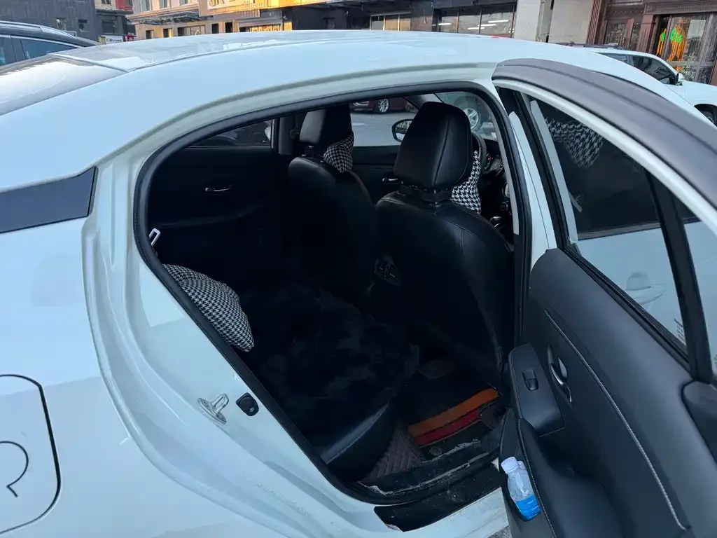 Nissan Sylphy 2022 из CN, фото 8