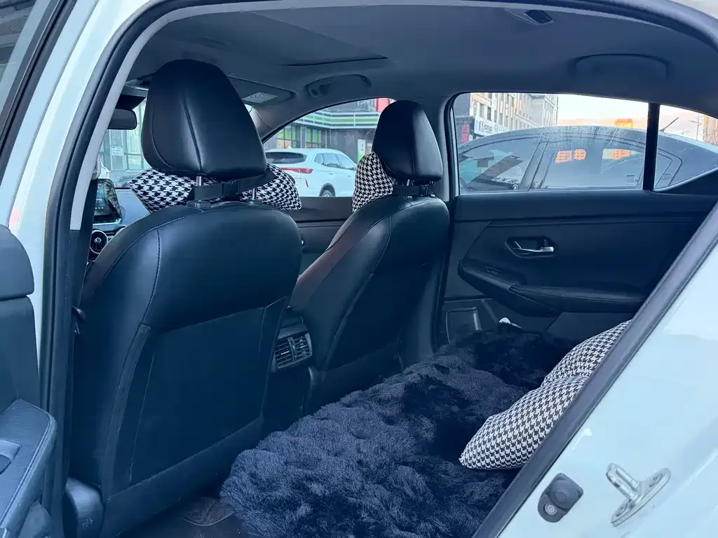 Nissan Sylphy 2022 из CN, фото 4