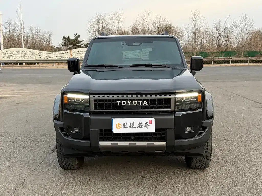 Toyota Prado 2024 из CN, фото 6