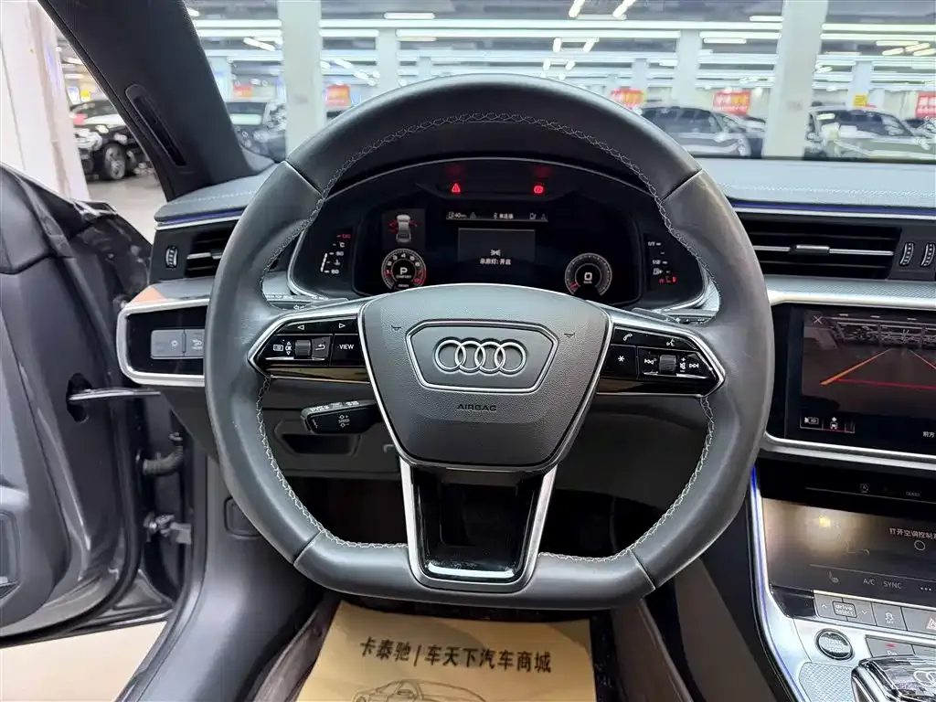 Audi A7L 2023 из CN, фото 6