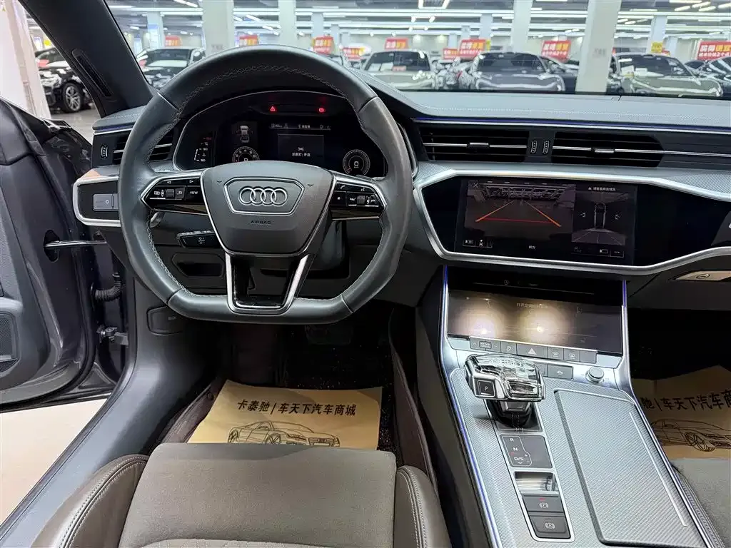 Audi A7L 2023 из CN, фото 7