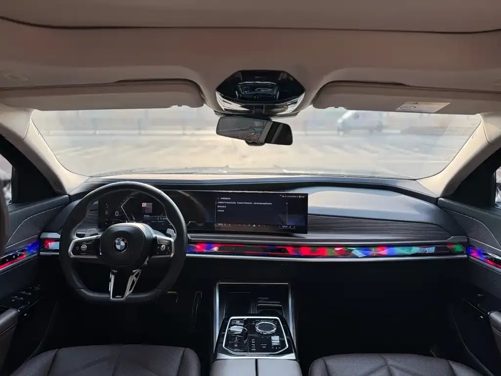 BMW 7 Series 2024 из CN, фото 2