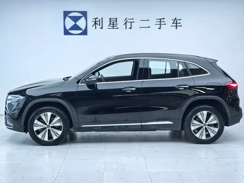 Mercedes-Benz EQA 2024 из CN, фото 2