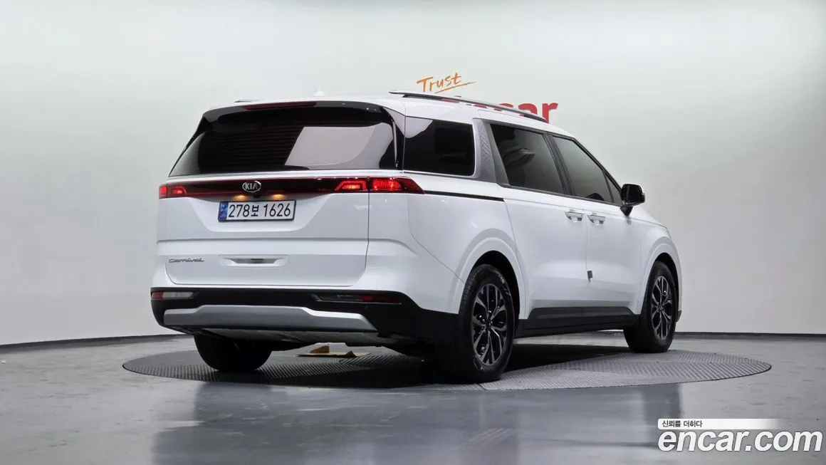 Kia Carnival 2021 из KR, фото 2