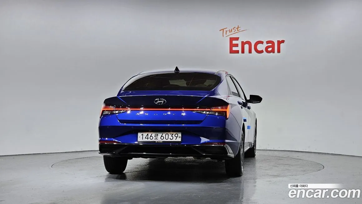 Hyundai AVANTE — фото 2