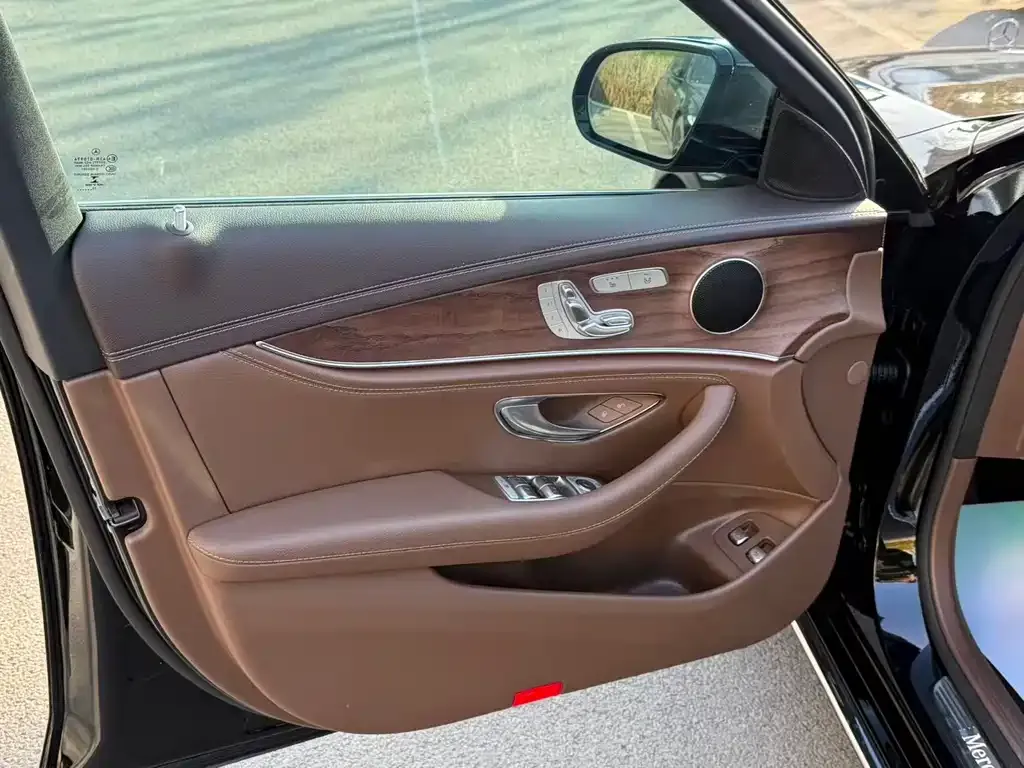 Mercedes-Benz E-Class New Energy 2022 из CN, фото 3