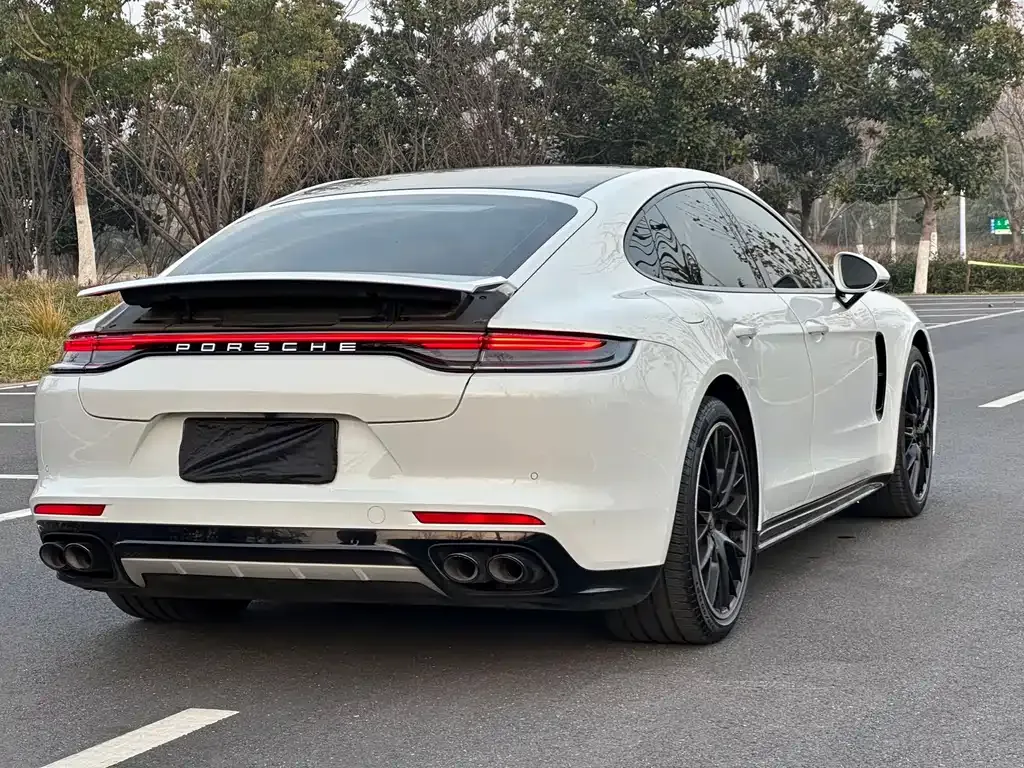 Porsche Panamera 2022 из CN, фото 2