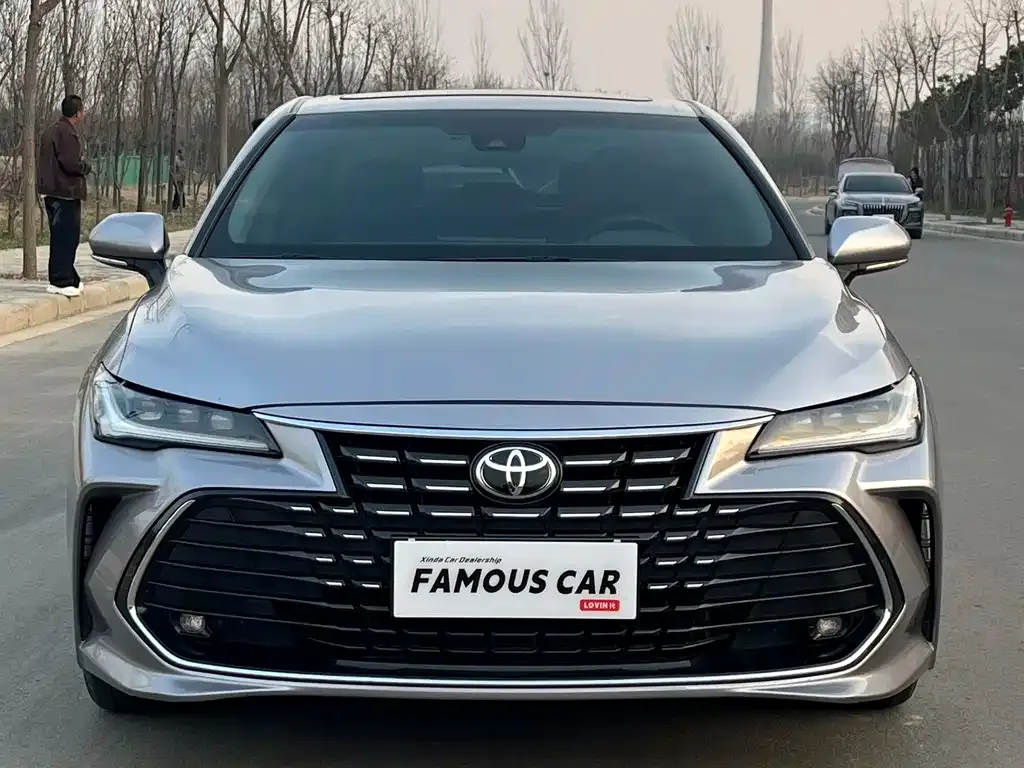 Toyota Avalon 2022 из CN, фото 2