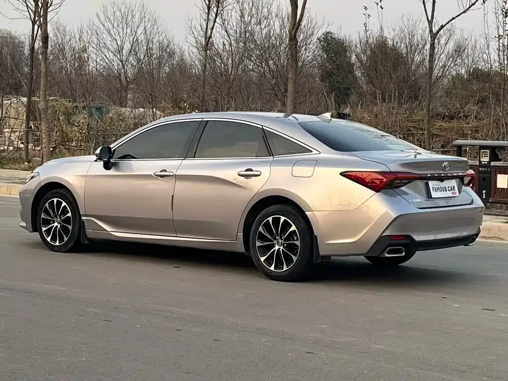 Toyota Avalon 2022 из CN, фото 4