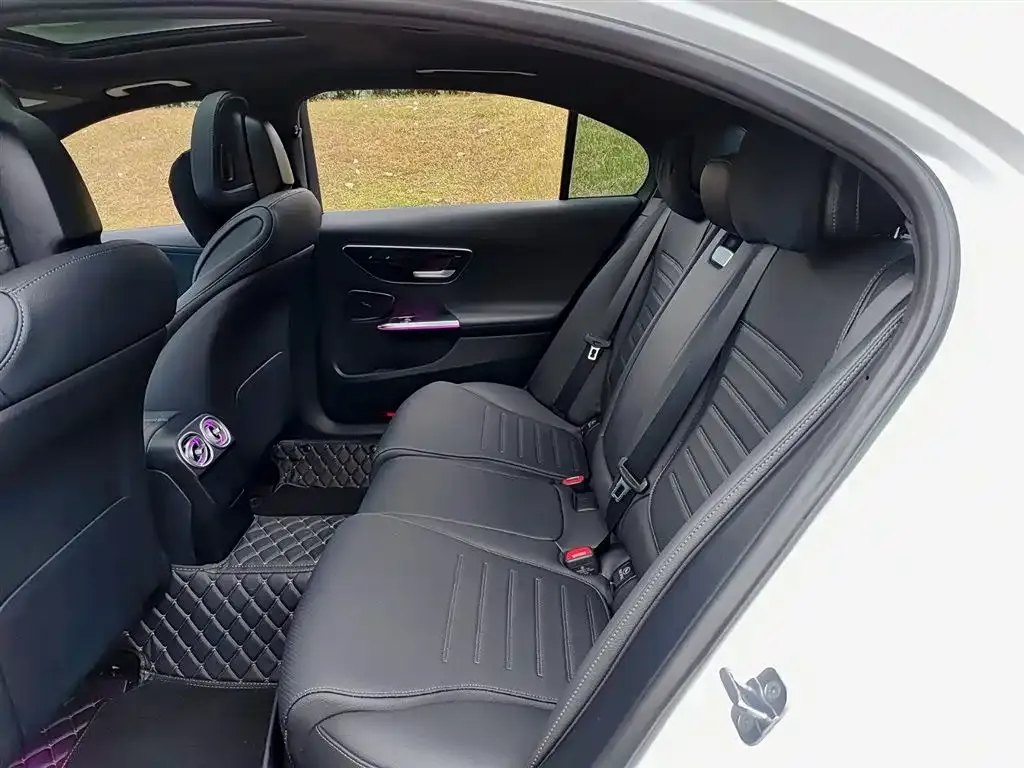 Mercedes-Benz C-Class 2023 из CN, фото 6
