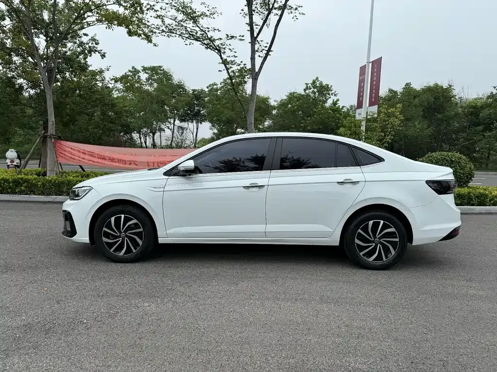 Volkswagen Lavida 2024 из CN, фото 4