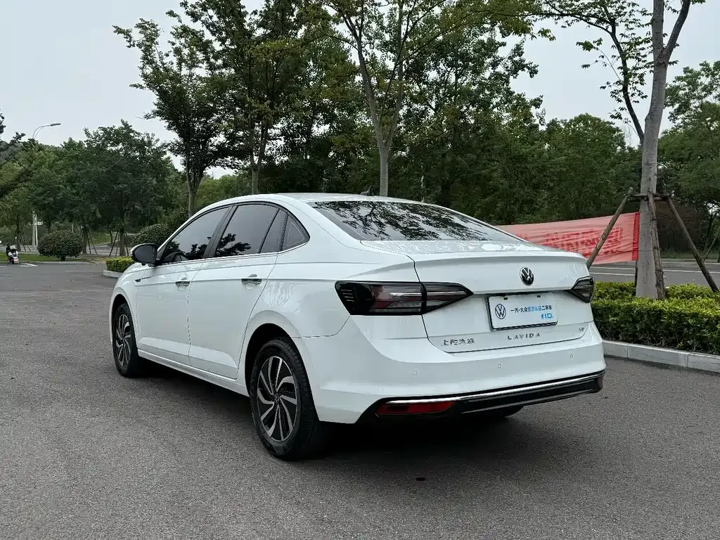 Volkswagen Lavida 2024 из CN, фото 7