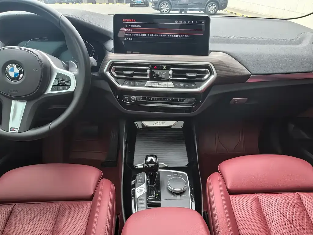 BMW X3 2022 из CN, фото 2