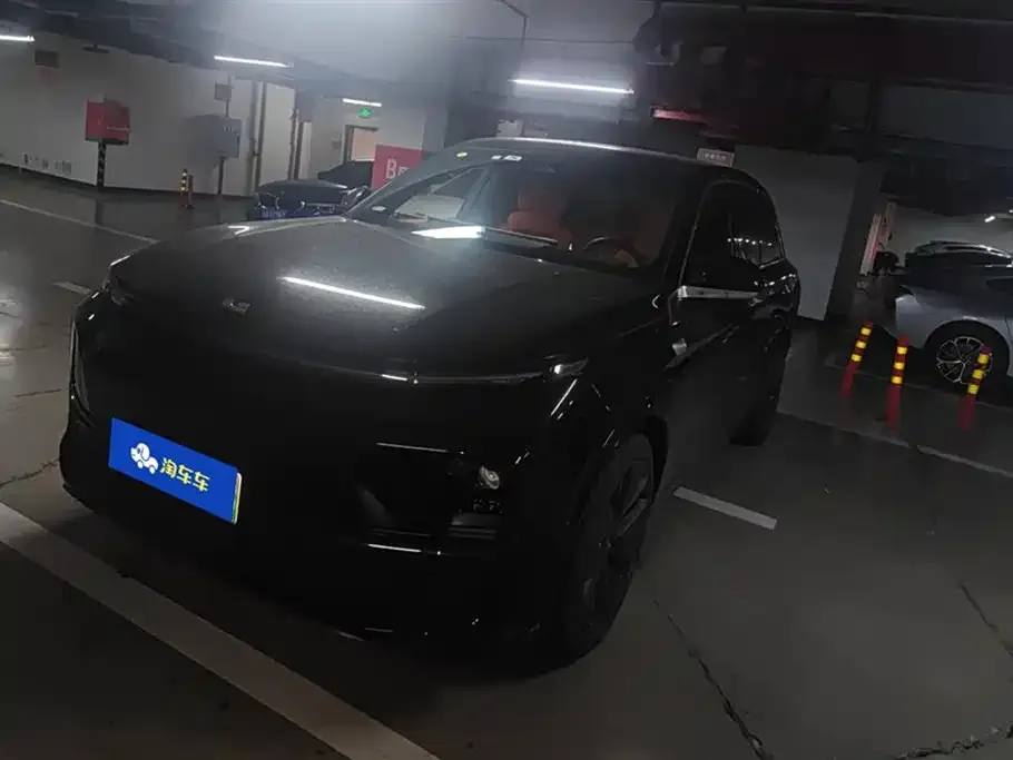 Li Auto L8 2023 из CN, фото 1