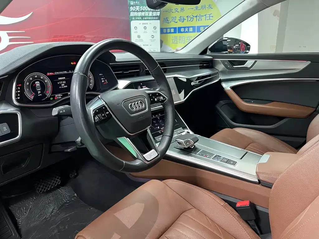 Audi A6L 2021 из CN, фото 8
