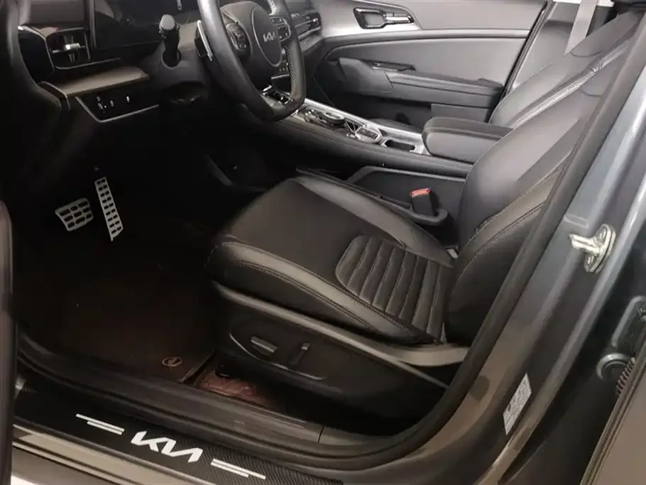 Kia Sportage 2024 из CN, фото 3