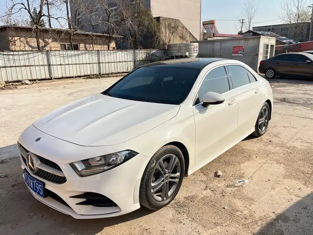 Mercedes-Benz A-Class 2021 из CN, фото 1
