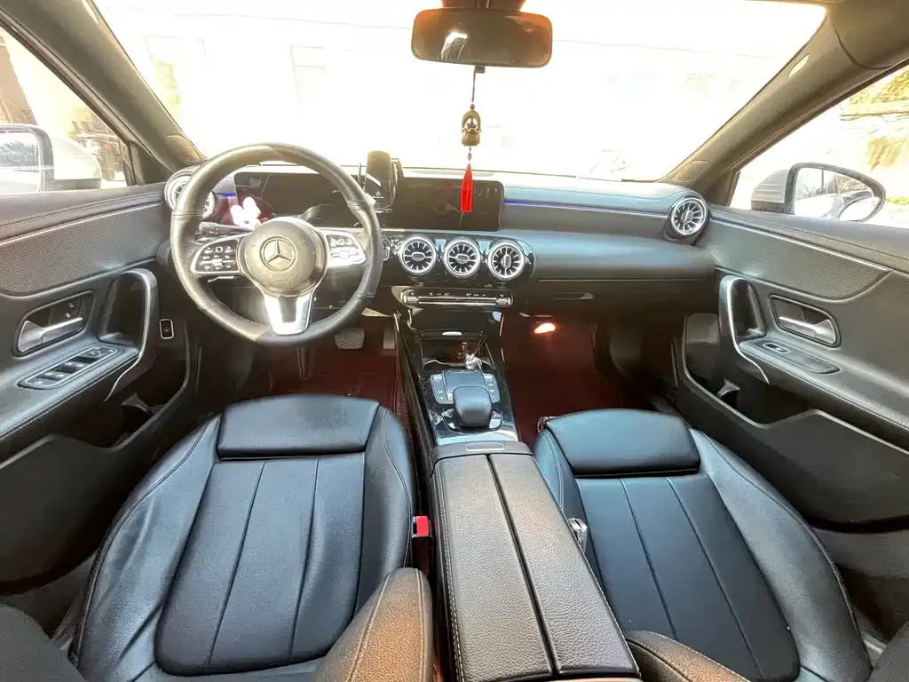 Mercedes-Benz A-Class 2021 из CN, фото 4