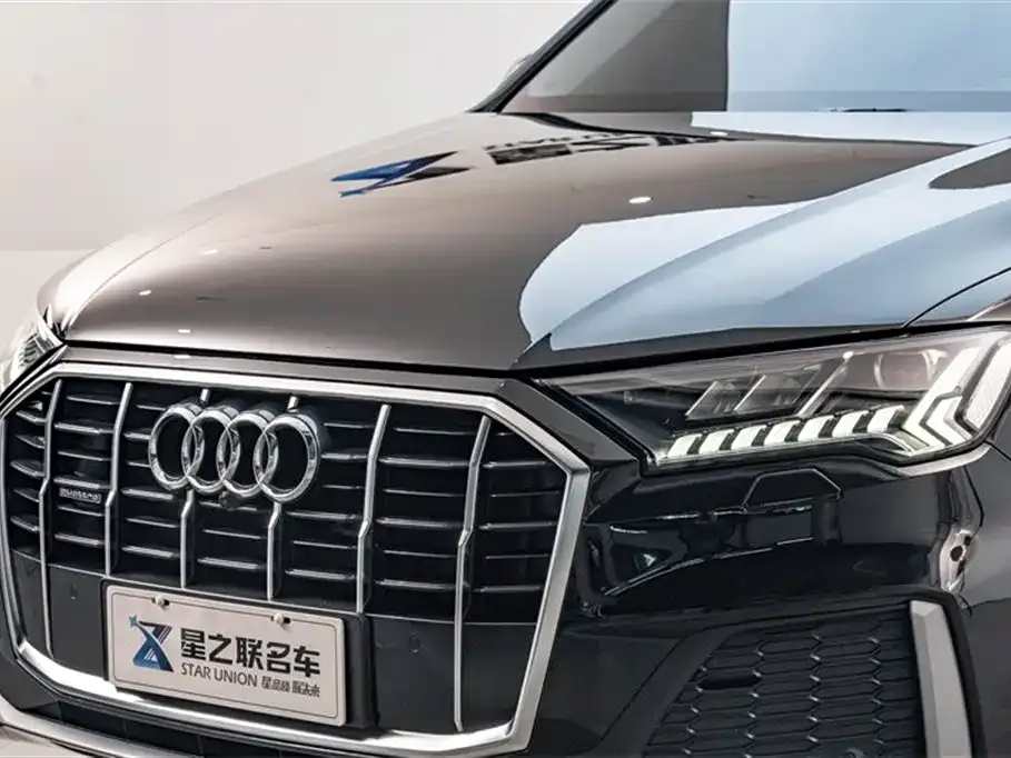 Audi Q7 — фото 3
