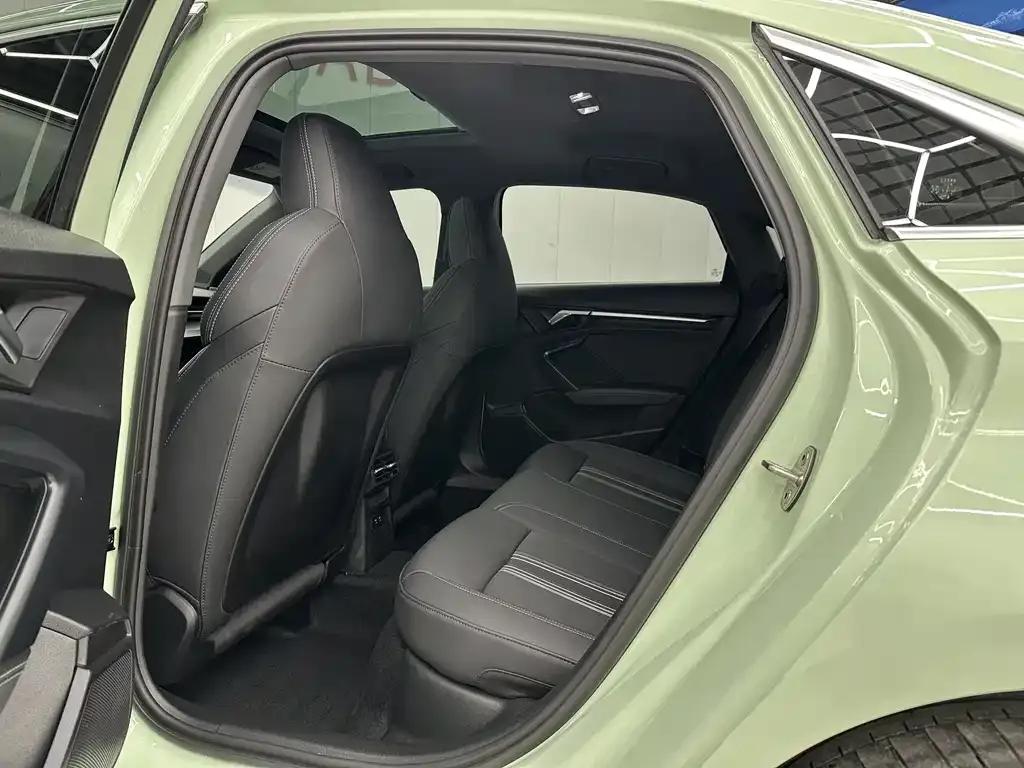 Audi A3 2022 из CN, фото 3