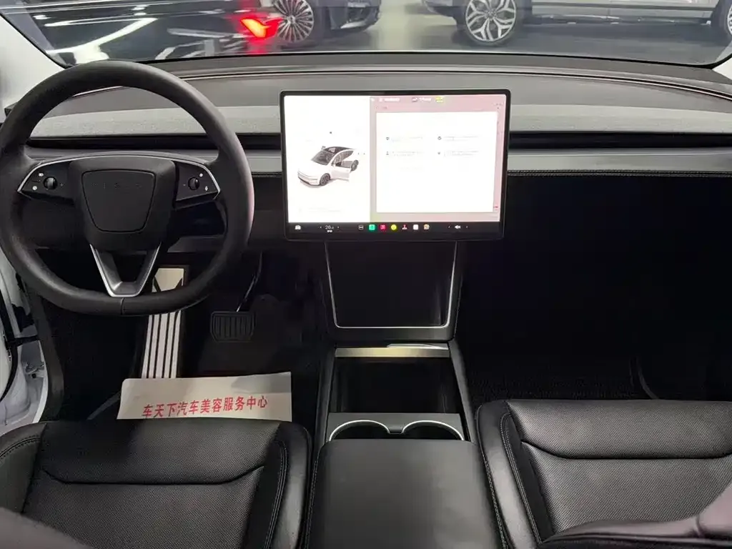 Tesla Model Y 2025 из CN, фото 4