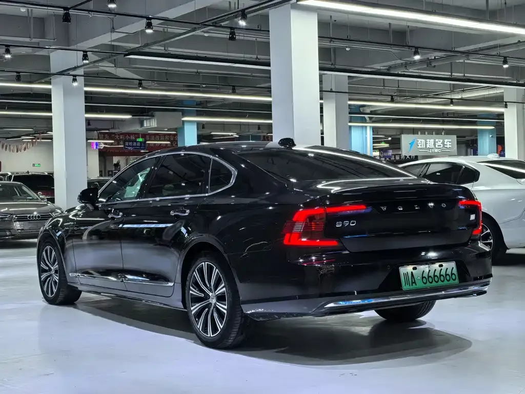 Volvo S90 PHEV — фото 4