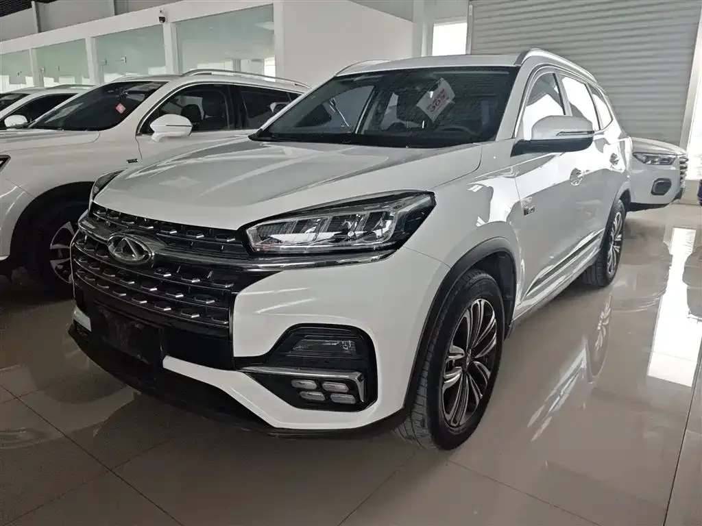 Chery Tiggo 8 — фото 1