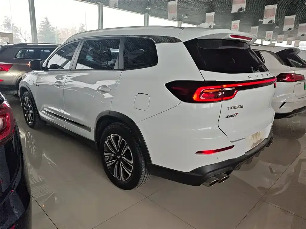 Chery Tiggo 8 — фото 7