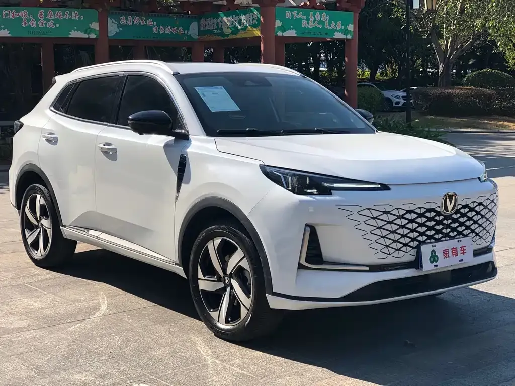 Changan CS55PLUS — фото 6