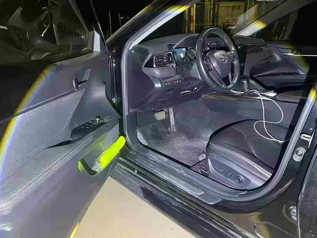 Toyota Camry 2021 из CN, фото 3
