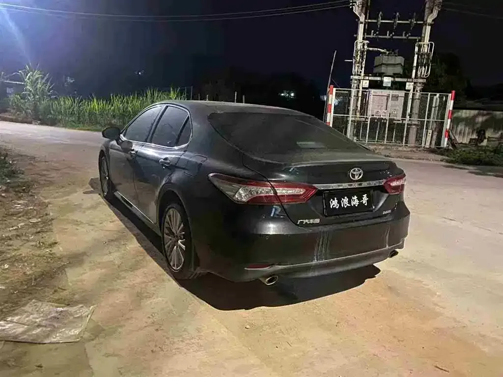 Toyota Camry 2021 из CN, фото 2