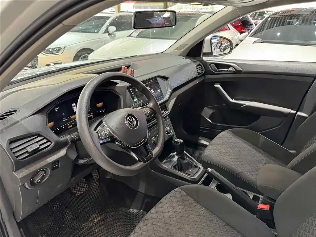 Volkswagen T-Cross 2023 из CN, фото 6