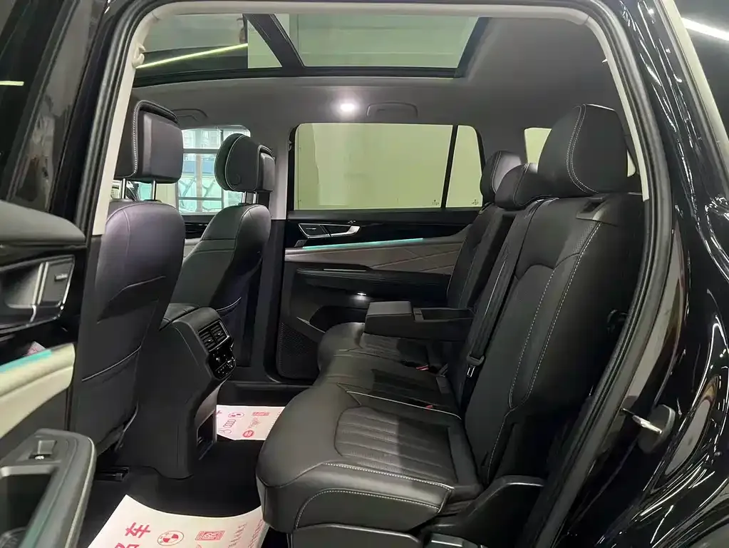 Volkswagen Teramont 2023 из CN, фото 5